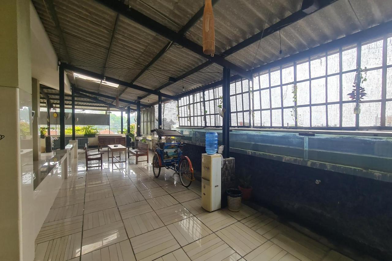 Capital O 93250 Hotel Tirta Kencana 2 Baturaden Banyumas 외부 사진