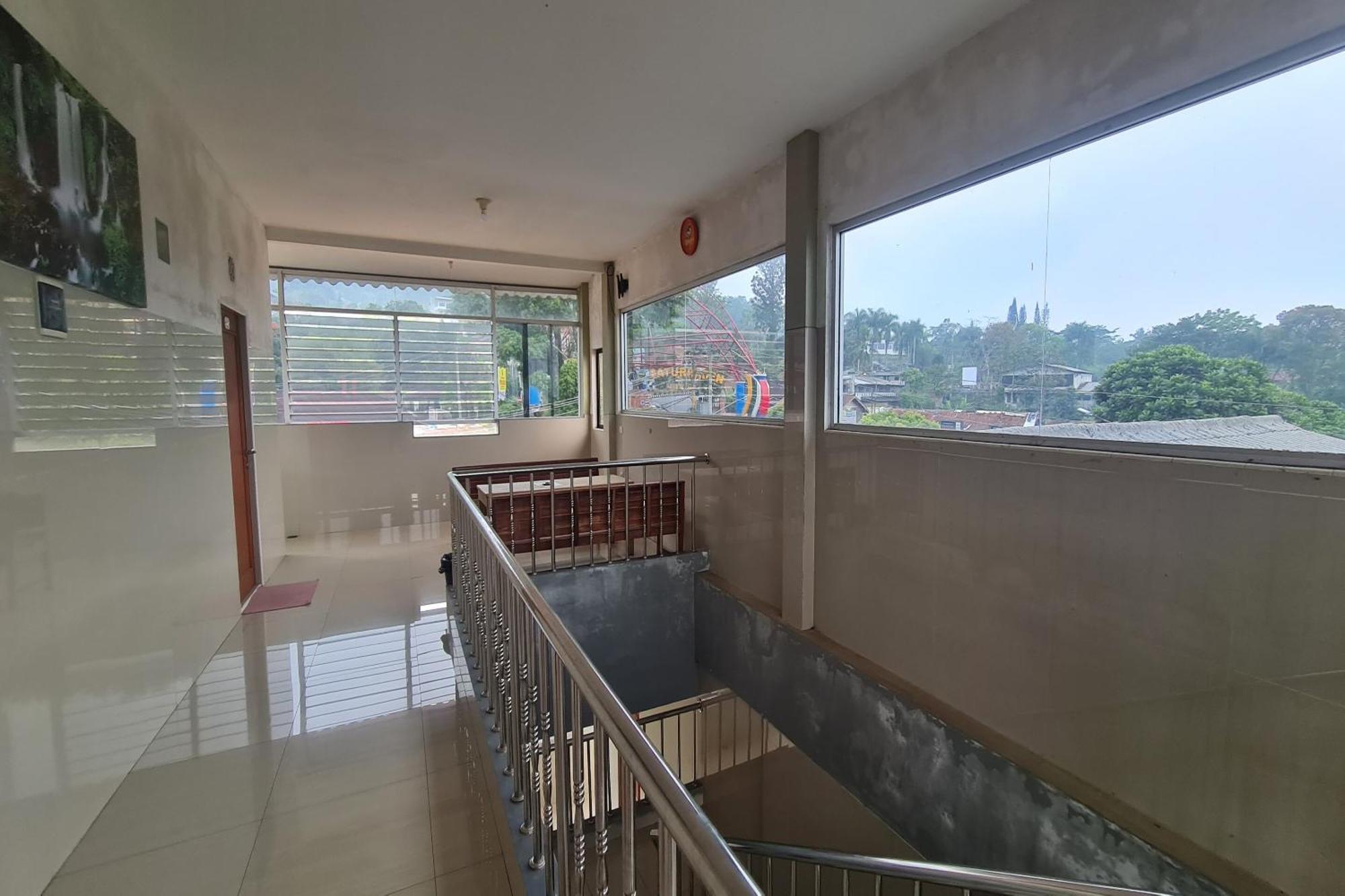 Capital O 93250 Hotel Tirta Kencana 2 Baturaden Banyumas 외부 사진